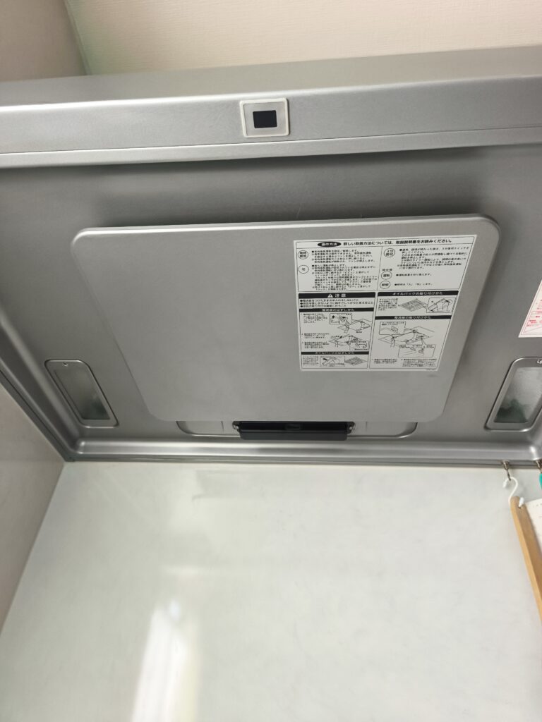 八街市にて2年に一度の定期レンジフードクリーニング